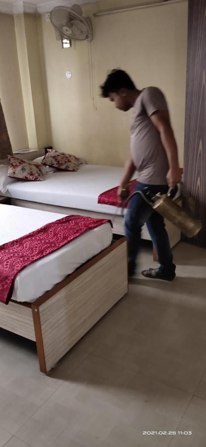 Hotel Royal Residency سيليجوري المظهر الخارجي الصورة