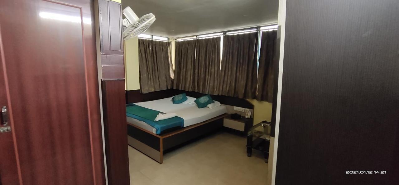 Hotel Royal Residency سيليجوري المظهر الخارجي الصورة