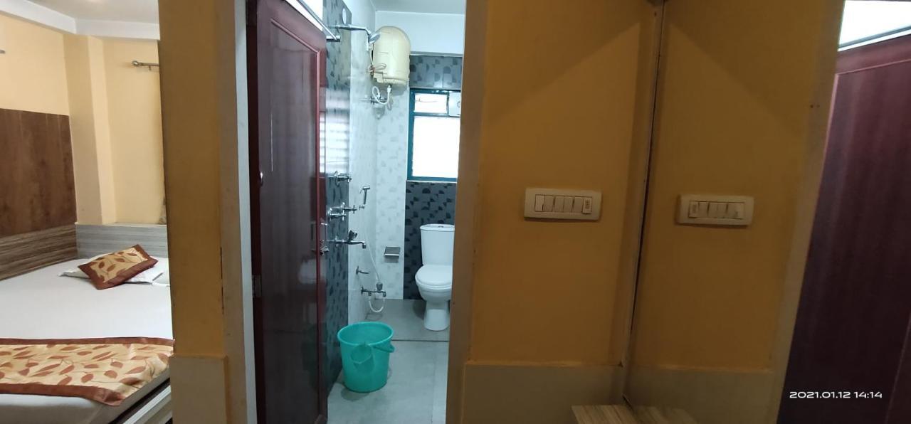 Hotel Royal Residency سيليجوري المظهر الخارجي الصورة